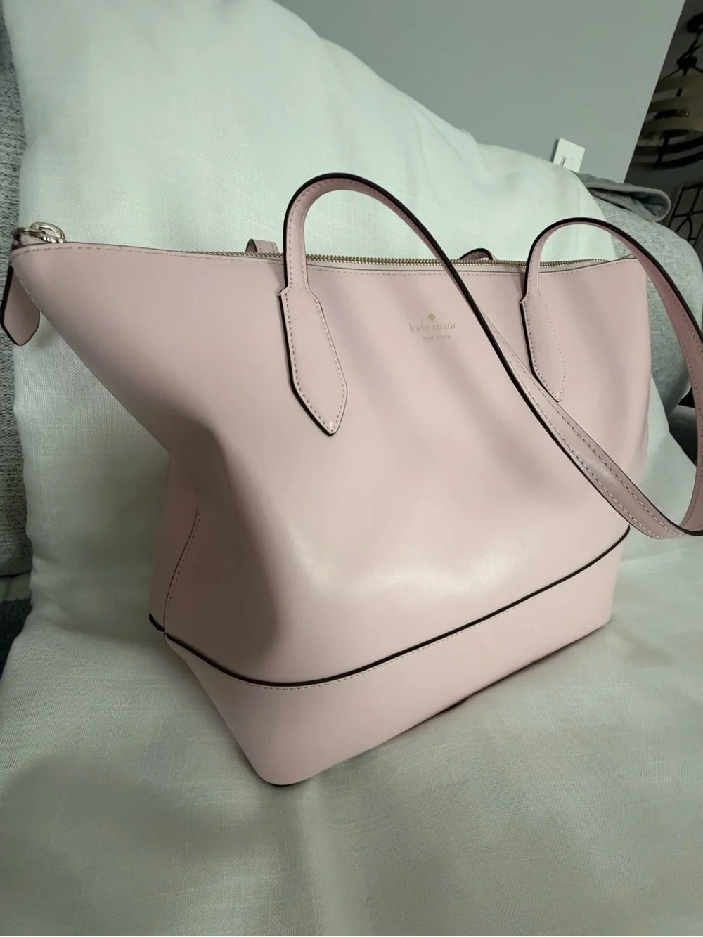 kate spade pale pink leather tote with gold logo